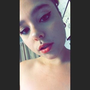 Meet your Posher, Gaby